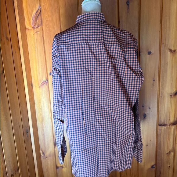 Men's Tommy Bahama Checkered Button Down Shirt - Picture 3 of 5